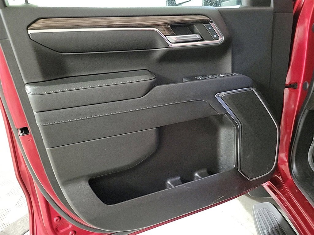 2023 CHEVROLET SILVERADO - Image 10