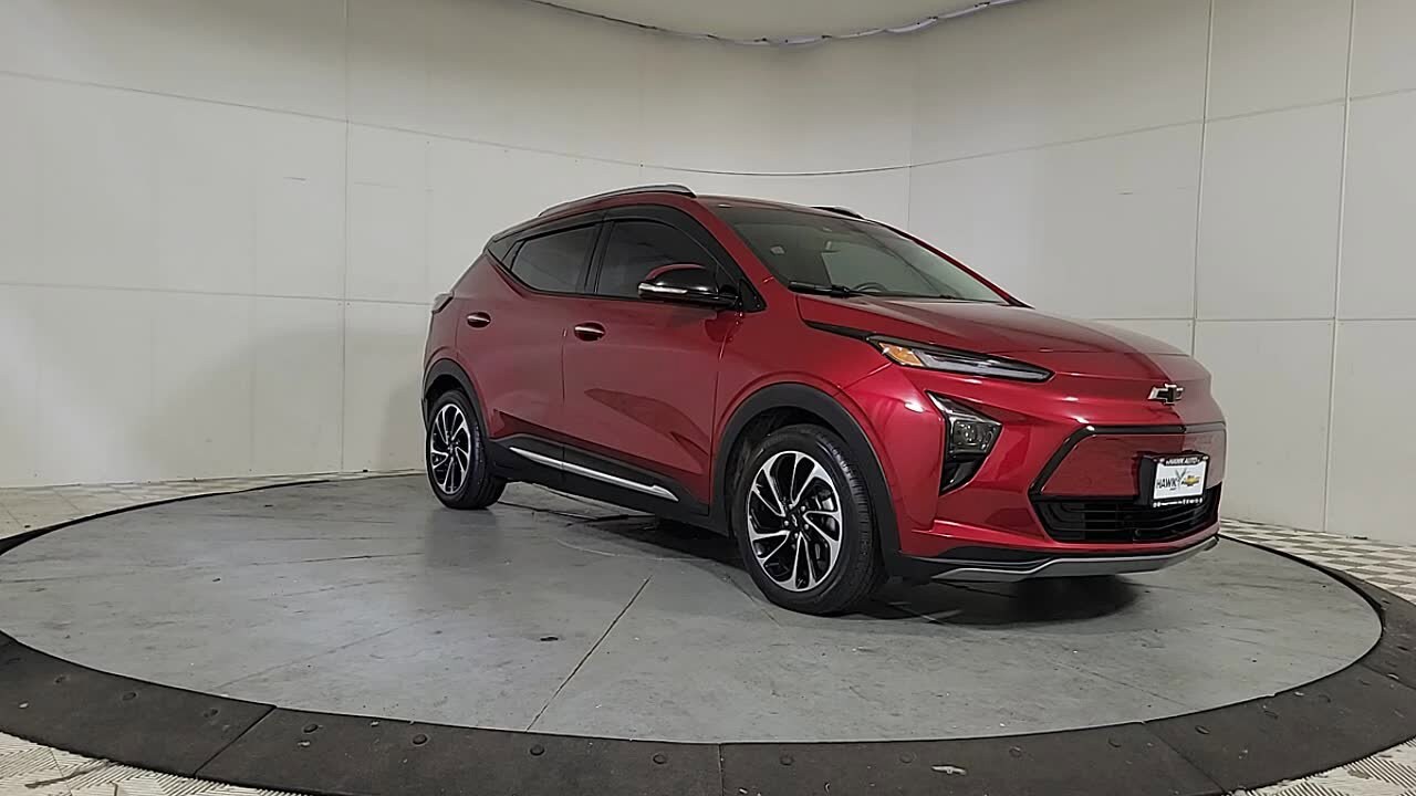 2023 Chevrolet Bolt EUV Premier photo 2