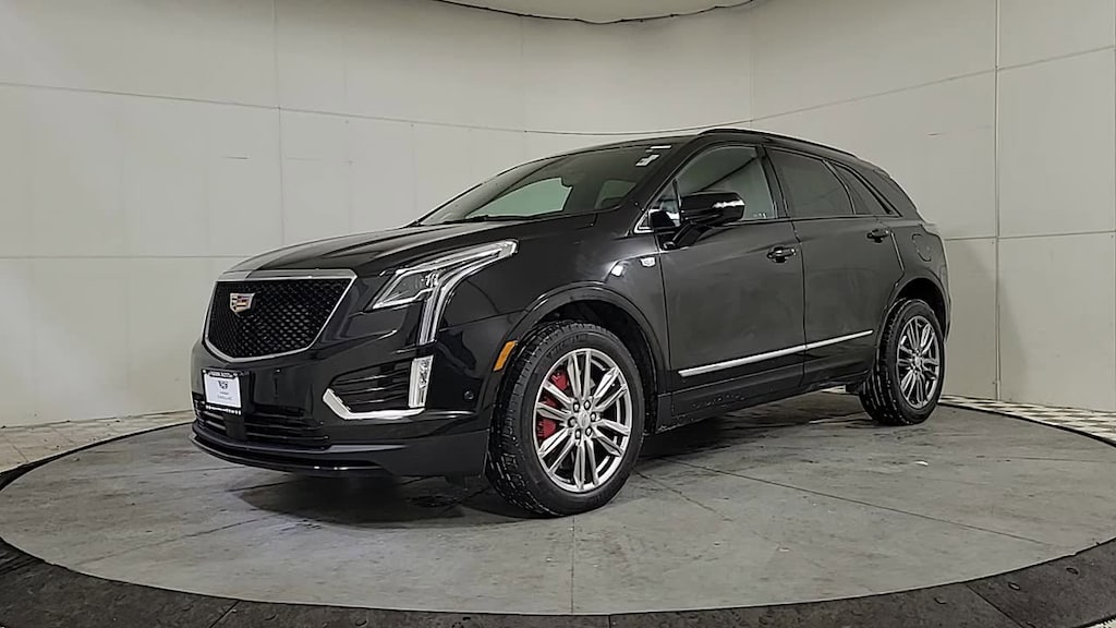Used 2024 CADILLAC XT5 Sport SUV