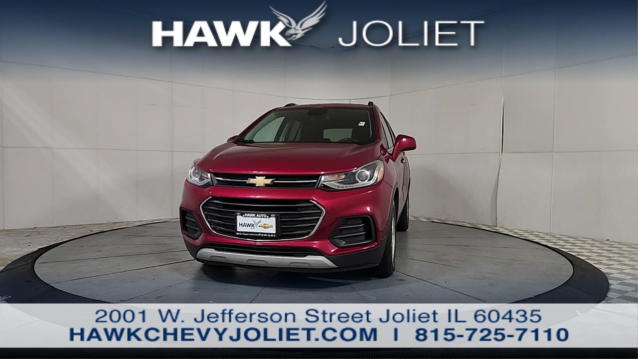 Used 2020 Chevrolet Trax LT with VIN 3GNCJLSB5LL146130 for sale in Peru, IL