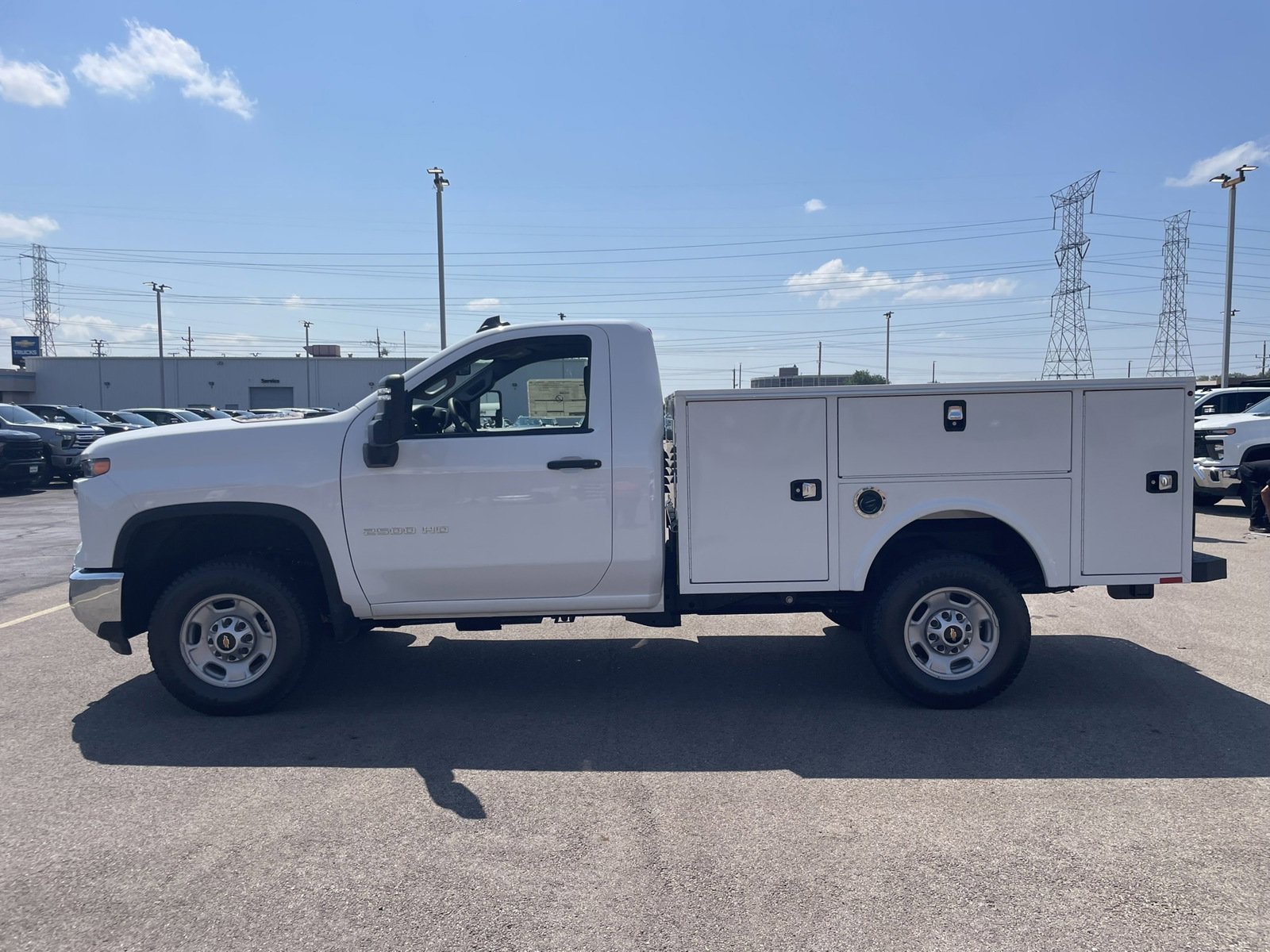 2024 Chevrolet Silverado 2500HD Work Truck photo 3