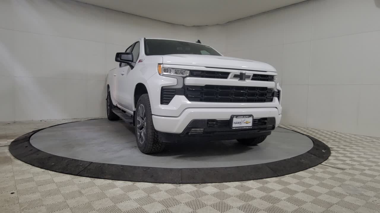 2025 Chevrolet Silverado 1500 RST photo 3