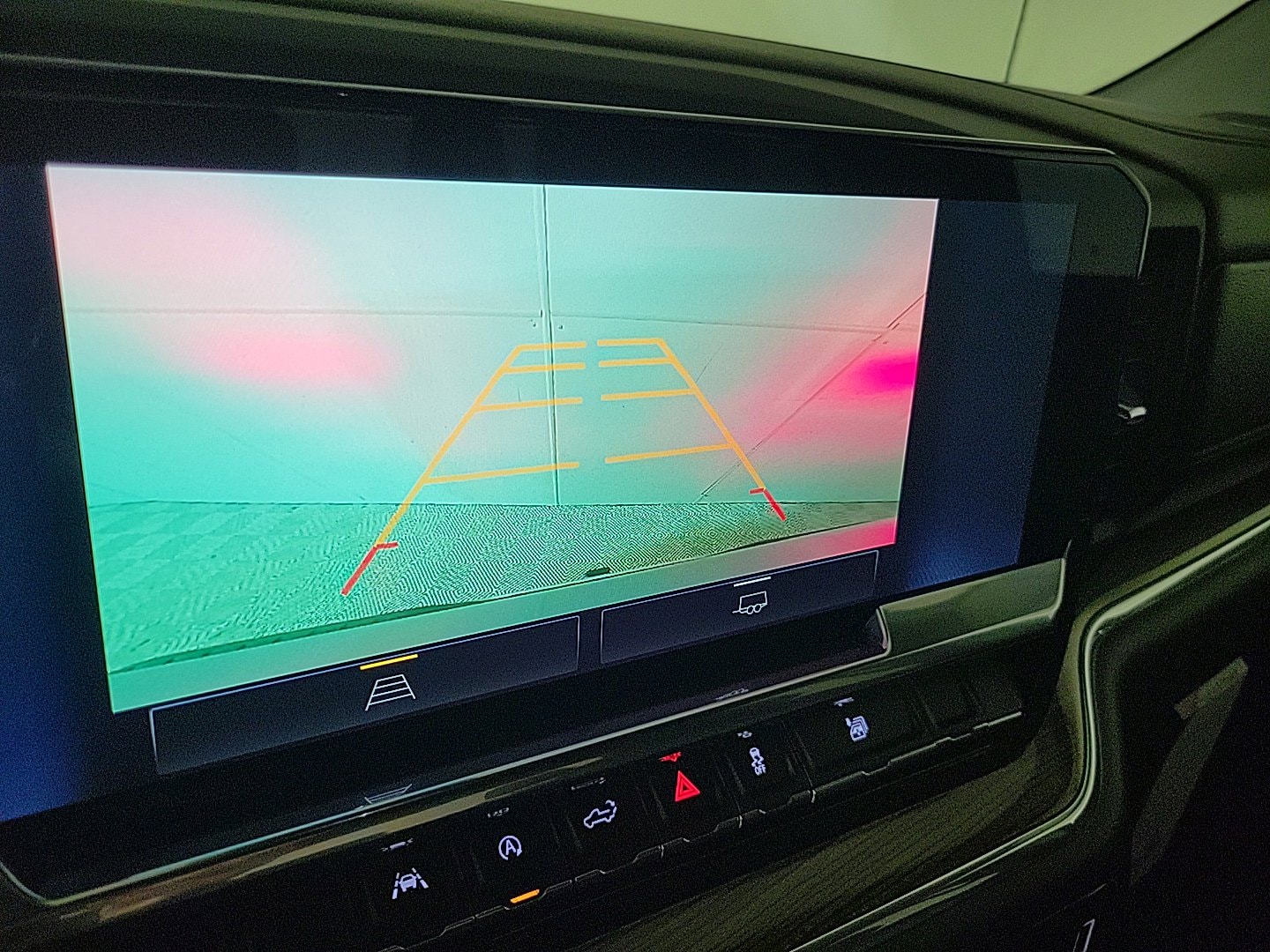 2025 CHEVROLET SILVERADO - Image 19