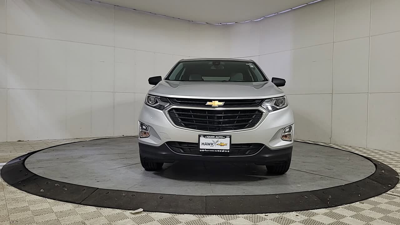 2020 Chevrolet Equinox LS photo 3