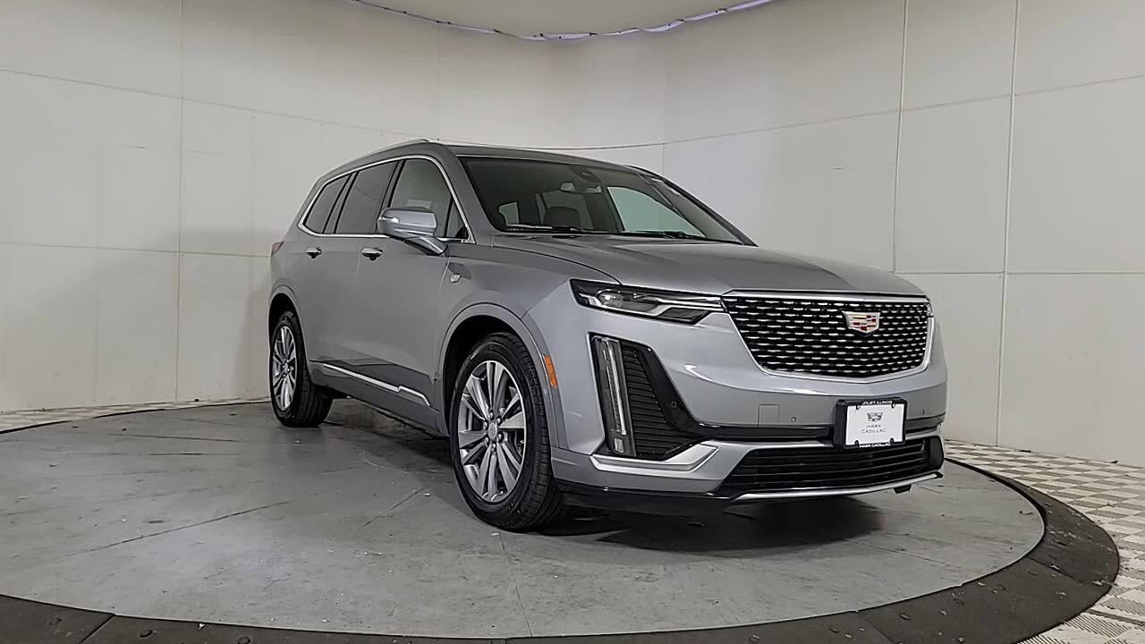 2025 Cadillac XT6 Premium Luxury photo 2
