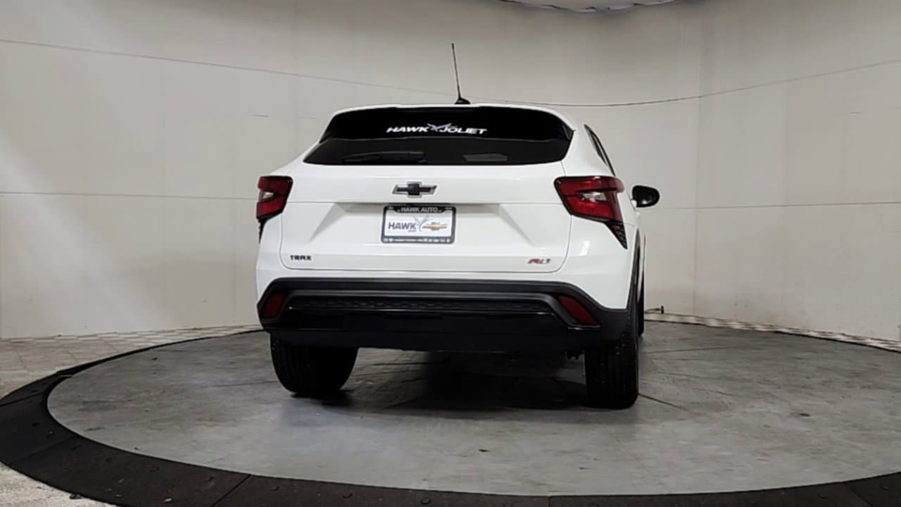 Used 2024 Chevrolet Trax RS with VIN KL77LGE2XRC240268 for sale in Plainfield, IL