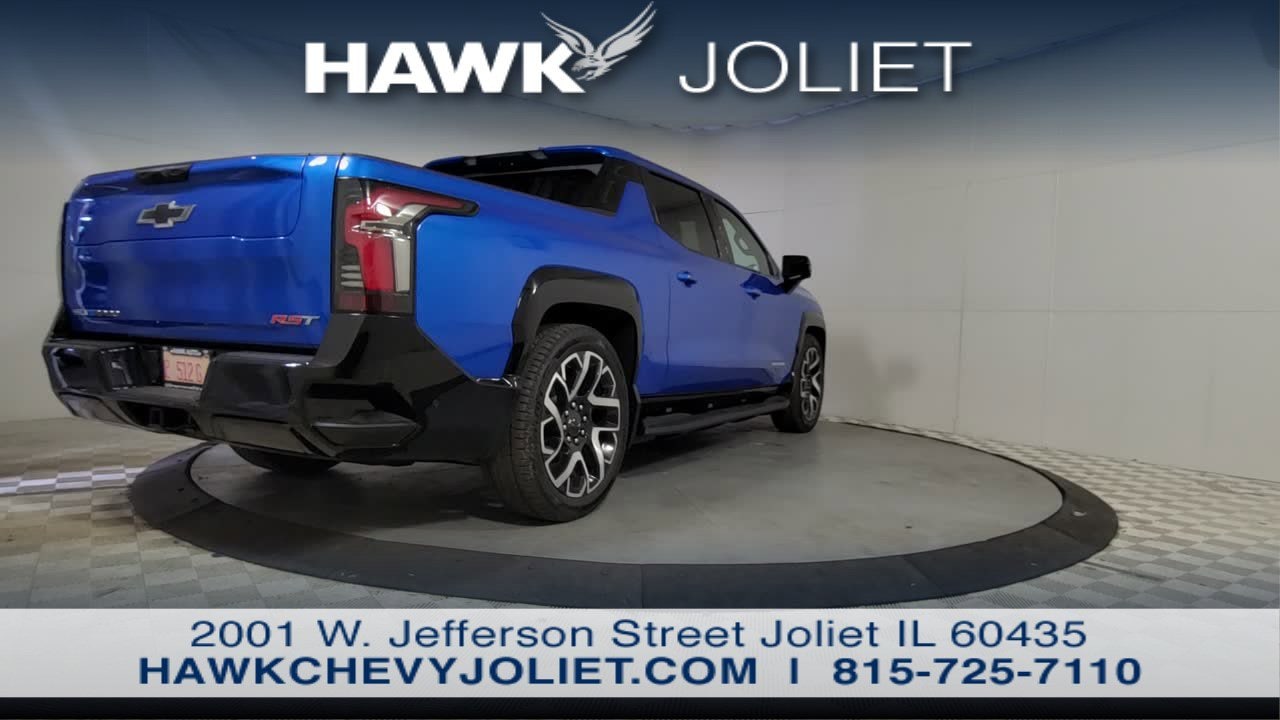 2025 Chevrolet Silverado EV RST - Photo 8