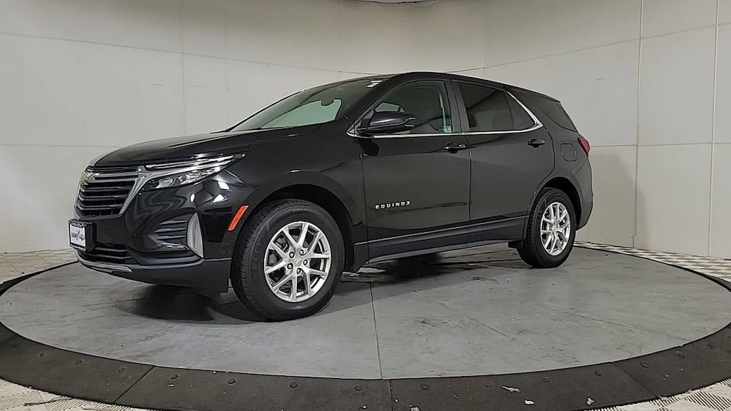 Used 2022 Chevrolet Equinox LT SUV