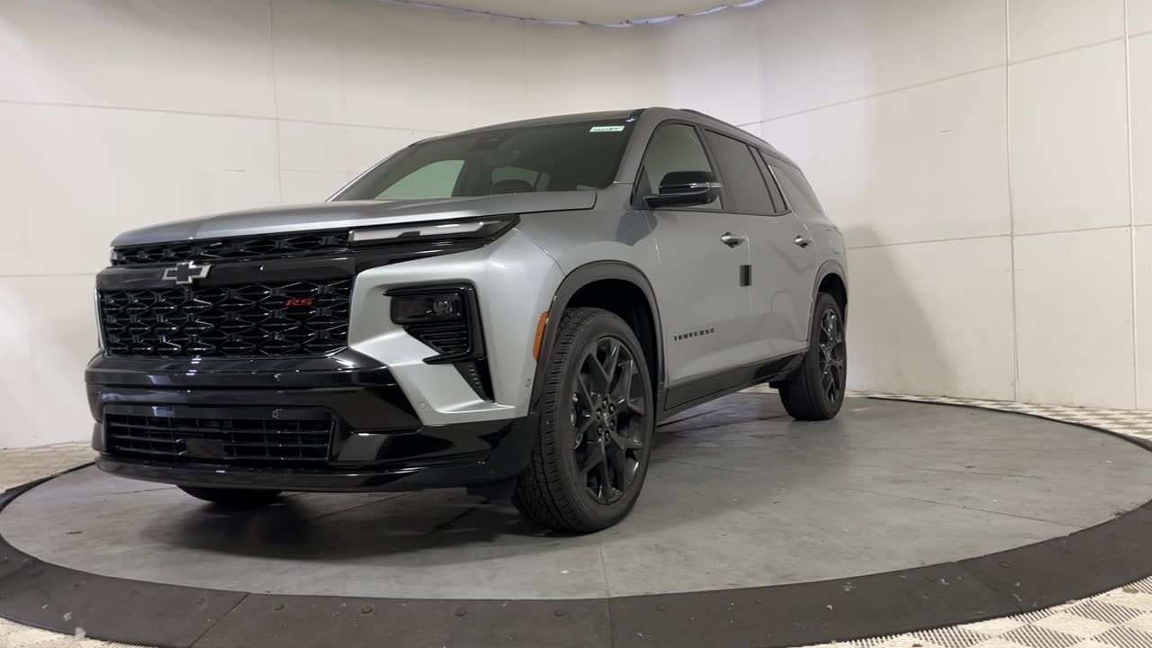 2026 Chevrolet Traverse RS photo 4