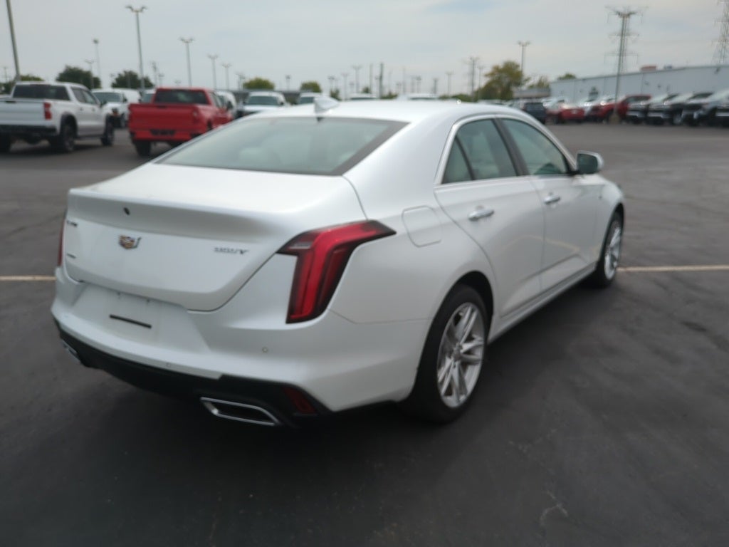 2023 Cadillac CT4 Luxury photo 3