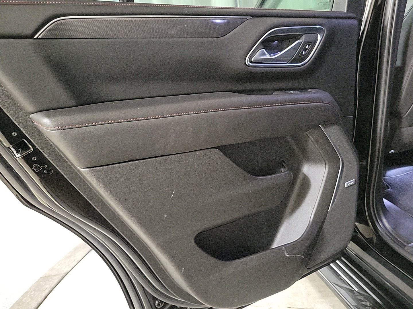 2023 CHEVROLET TAHOE - Image 24