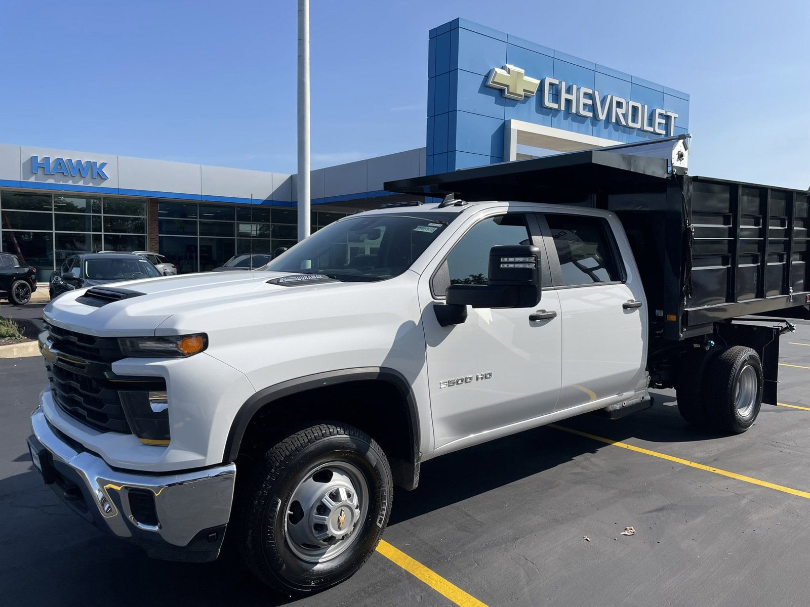 2024 Chevrolet Silverado 3500HD Work Truck photo 2