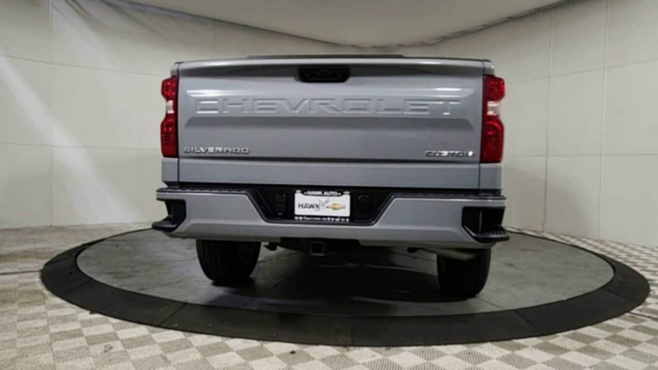 Used 2024 Chevrolet Silverado 1500 Custom with VIN 1GCPDBEK9RZ291857 for sale in Plainfield, IL
