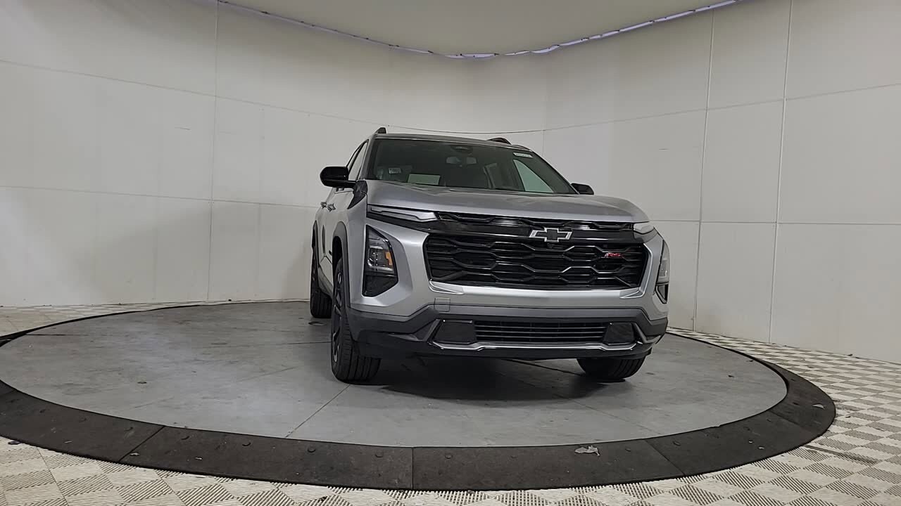 2026 Chevrolet Equinox RS photo 3