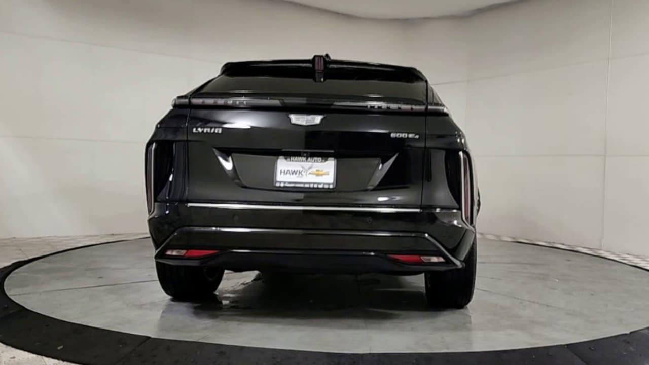 Used 2024 Cadillac LYRIQ Luxury 1 with VIN 1GYKPPRL7RZ101288 for sale in Plainfield, IL