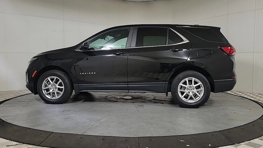 Used 2022 Chevrolet Equinox LT SUV