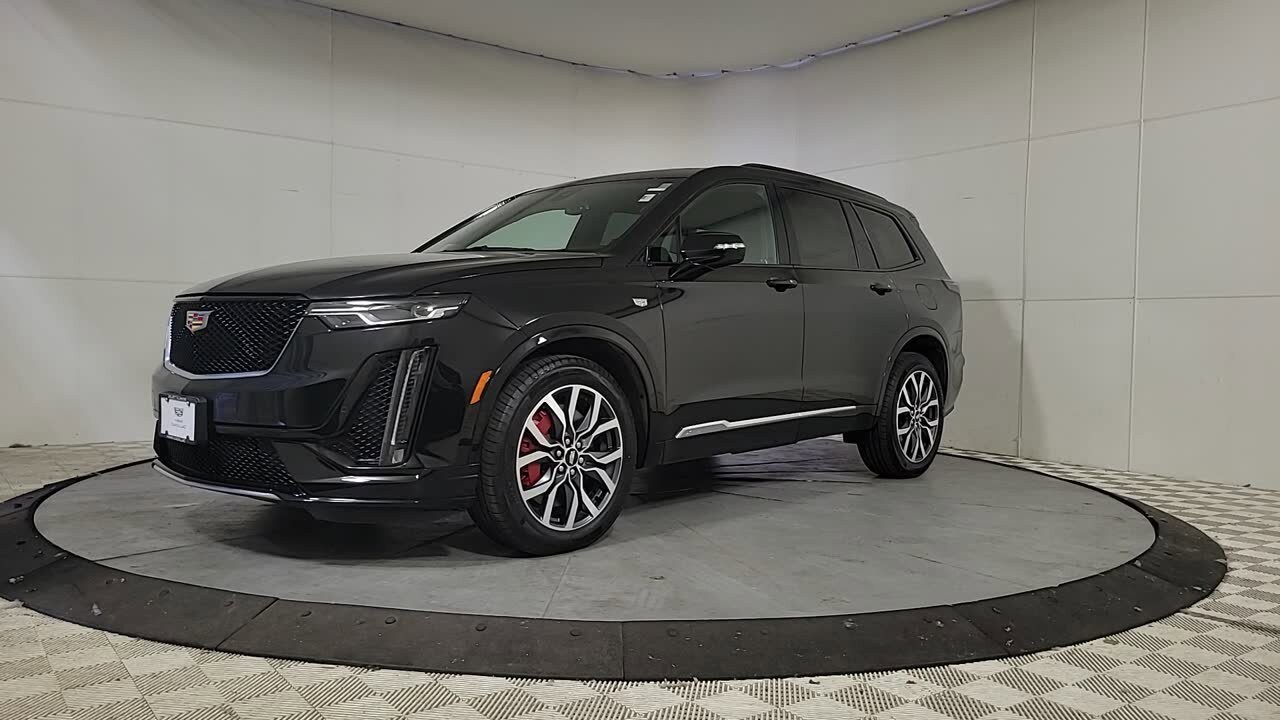 2024 Cadillac XT6 Sport photo 4