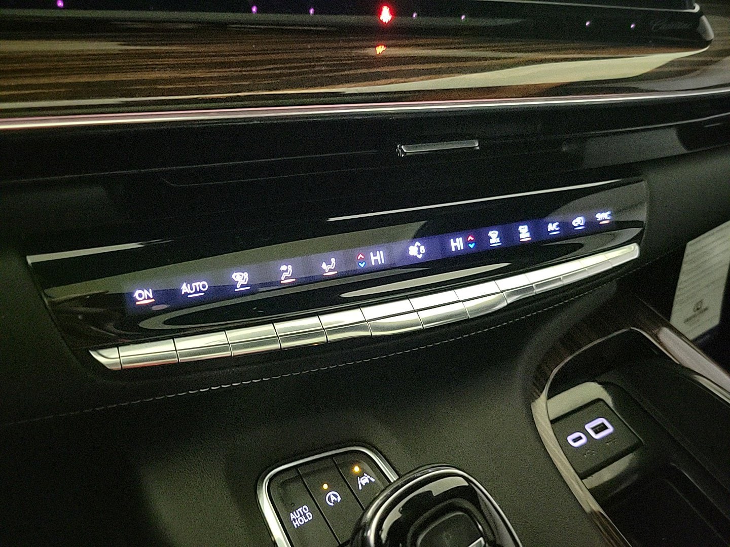 2023 CADILLAC ESCALADE - Image 23