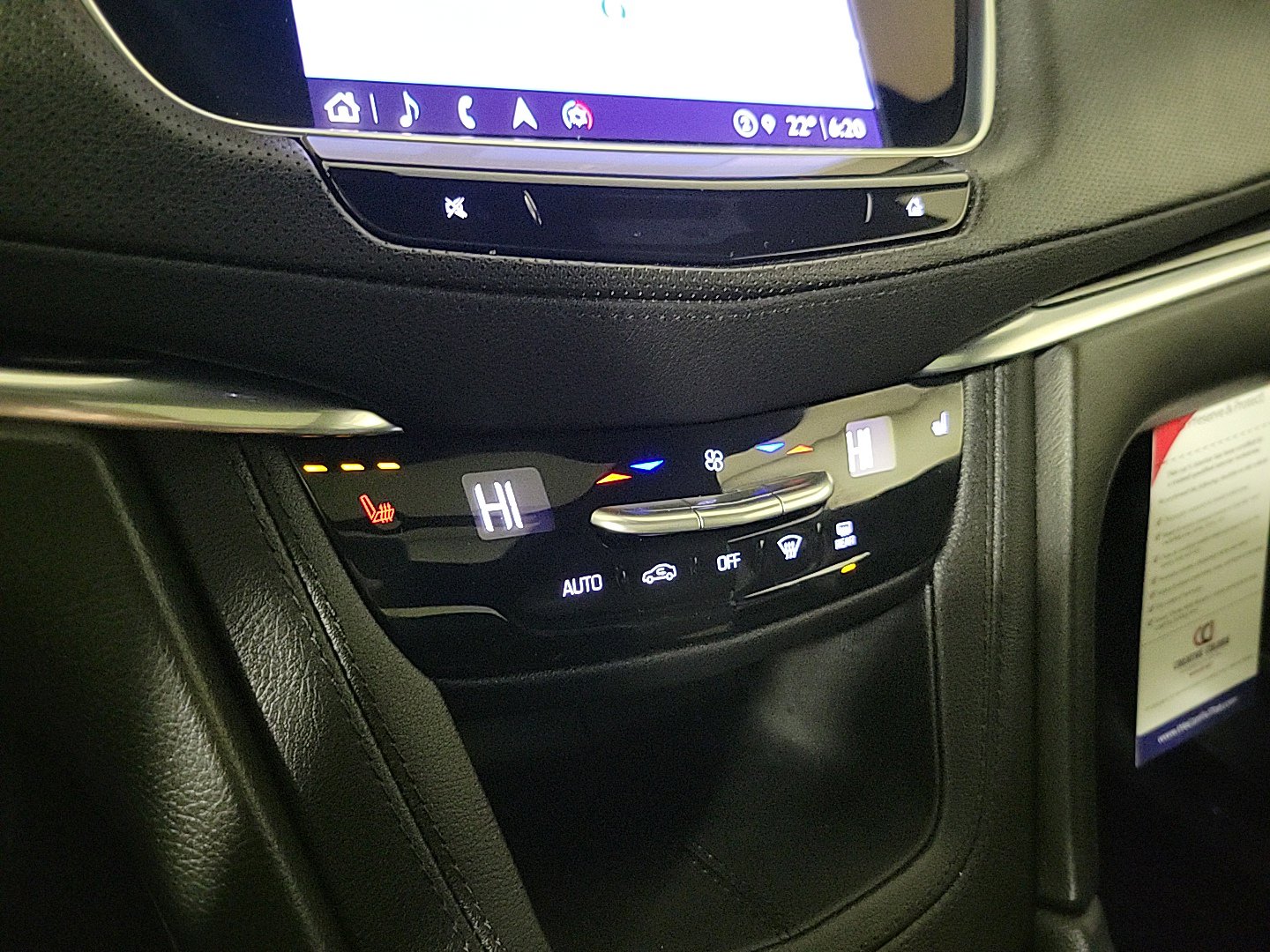 2025 CADILLAC XT5 - Image 21