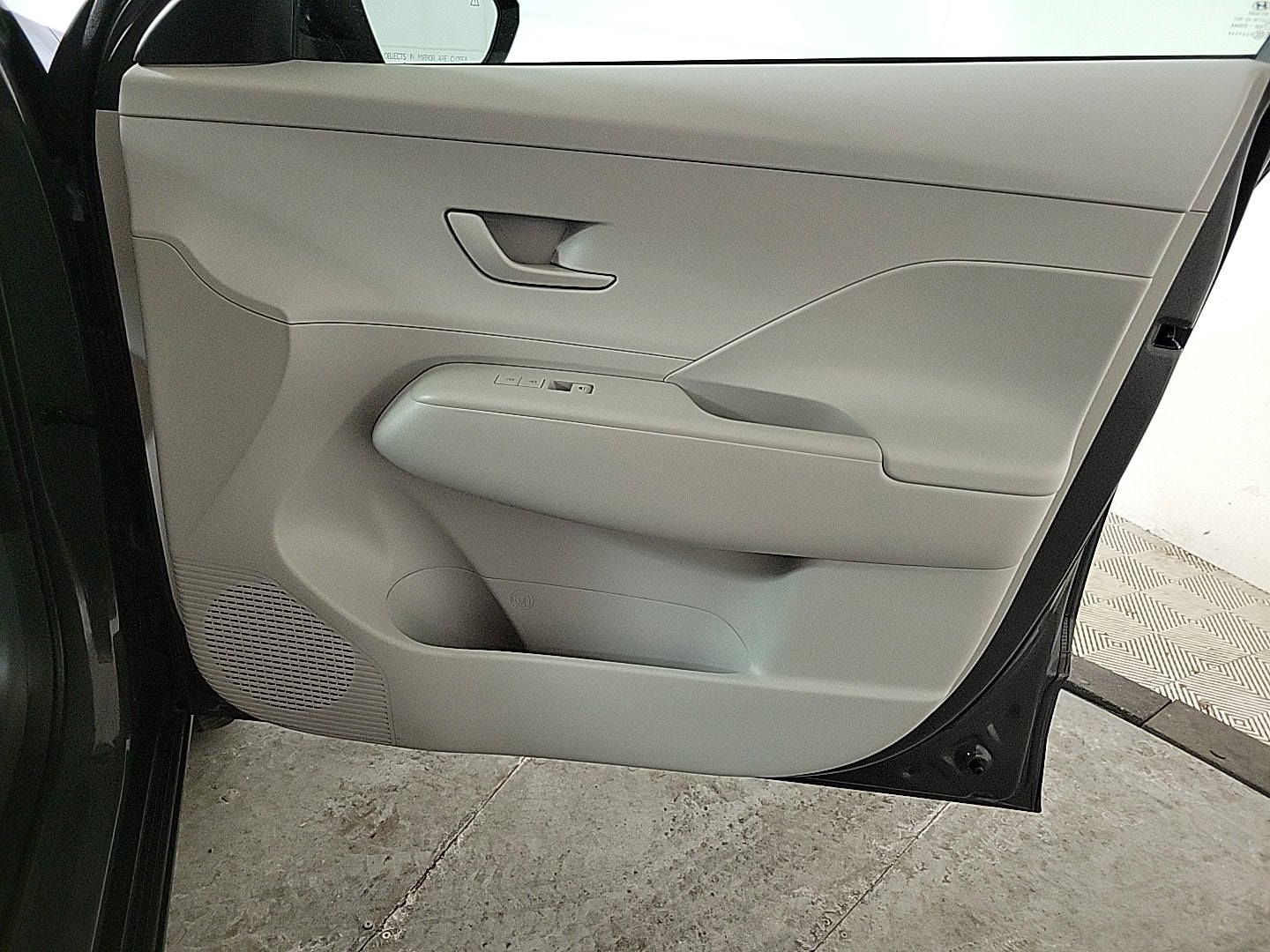 2025 HYUNDAI KONA - Image 25