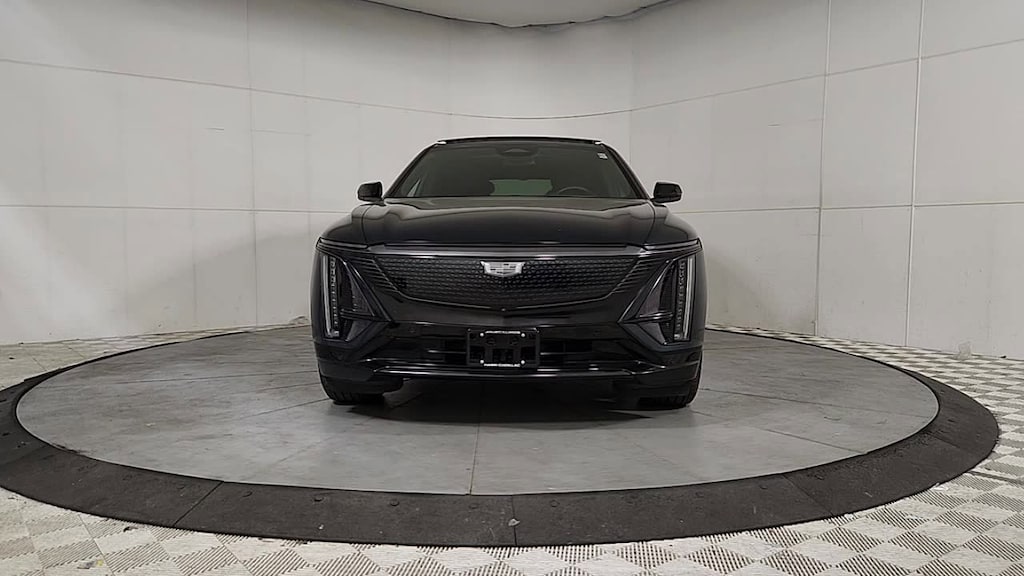 Used 2024 CADILLAC LYRIQ Sport 2 SUV