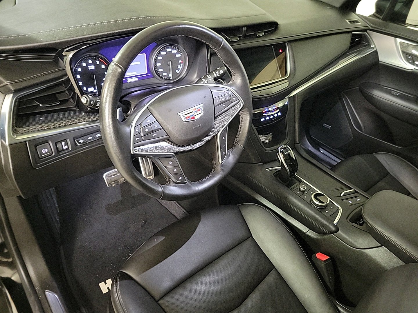 2024 CADILLAC XT5 - Image 13