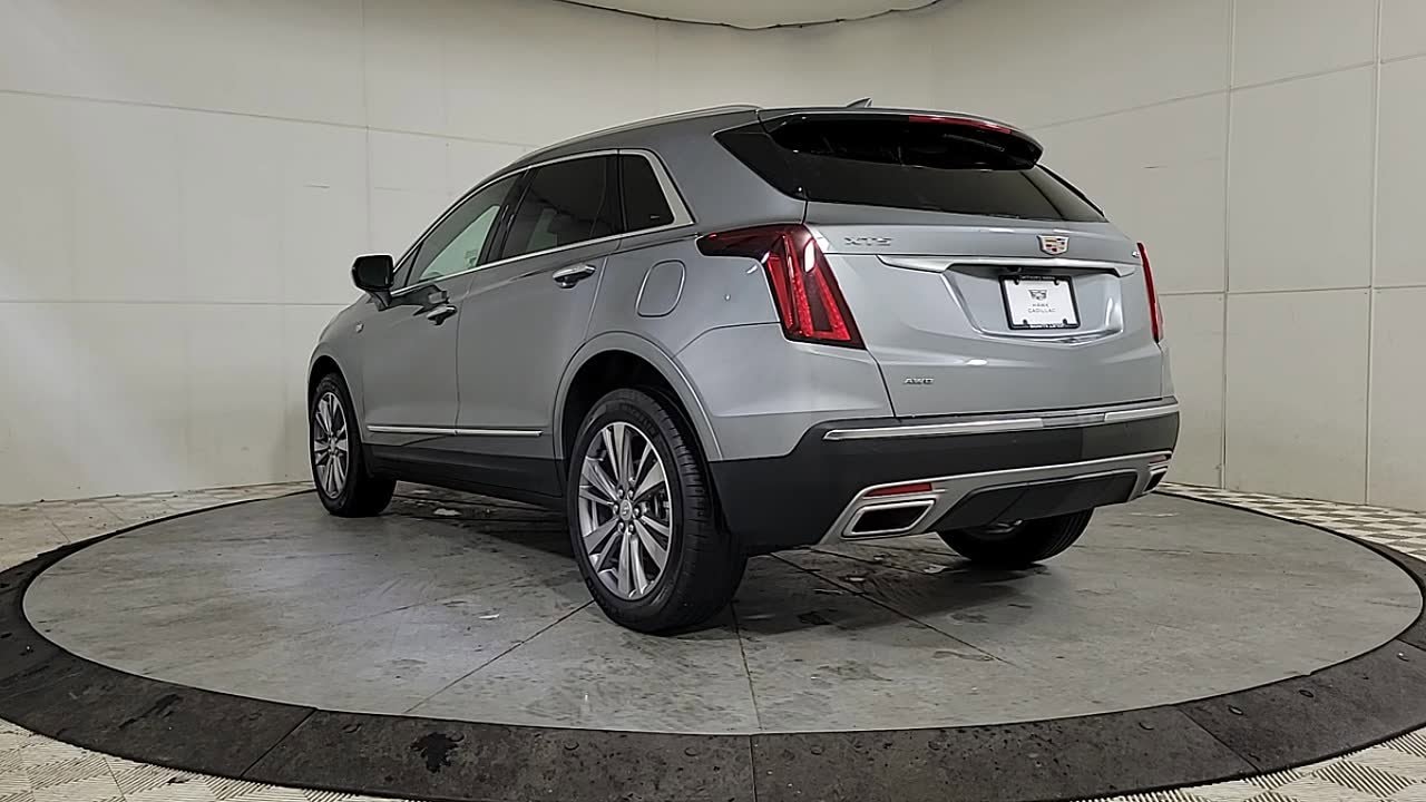 2025 CADILLAC XT5 - Image 5