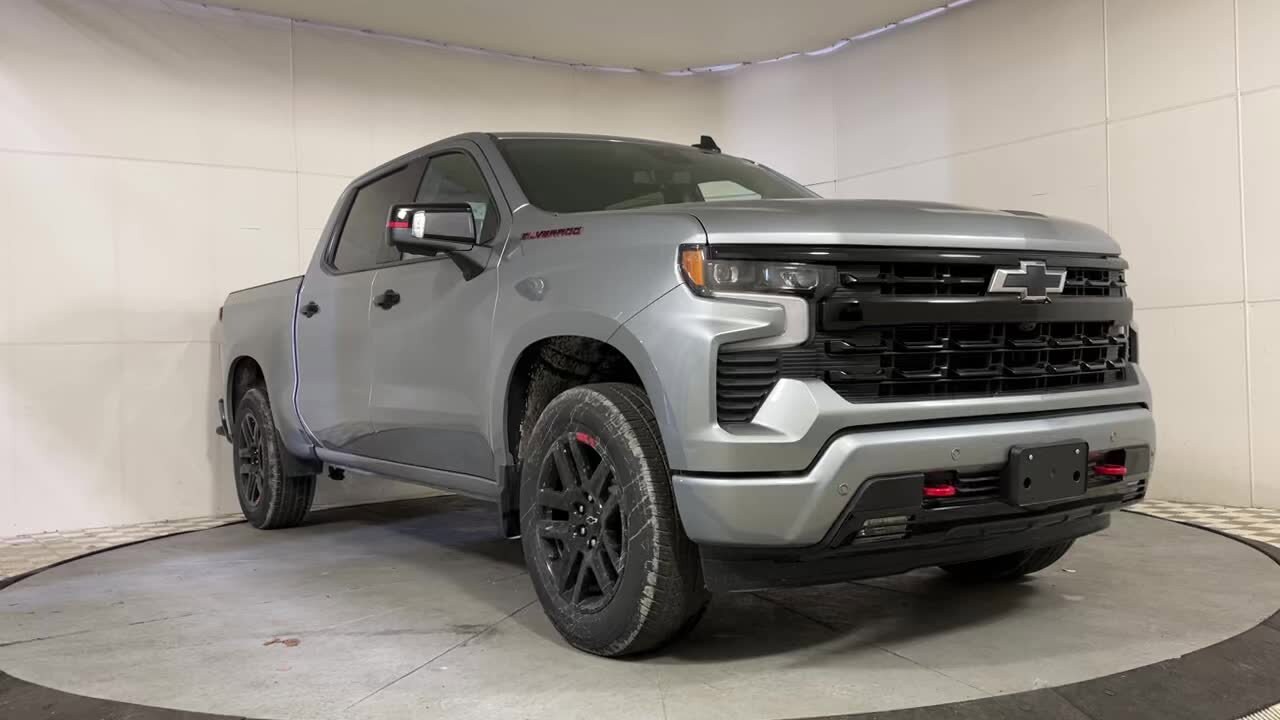 2025 Chevrolet Silverado 1500 RST photo 2