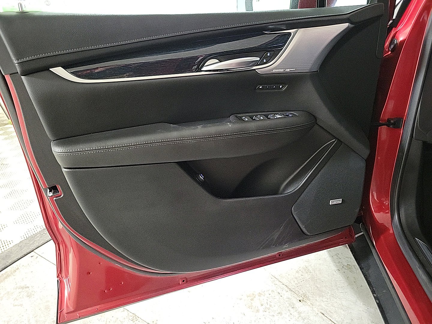 2024 CADILLAC XT5 - Image 23