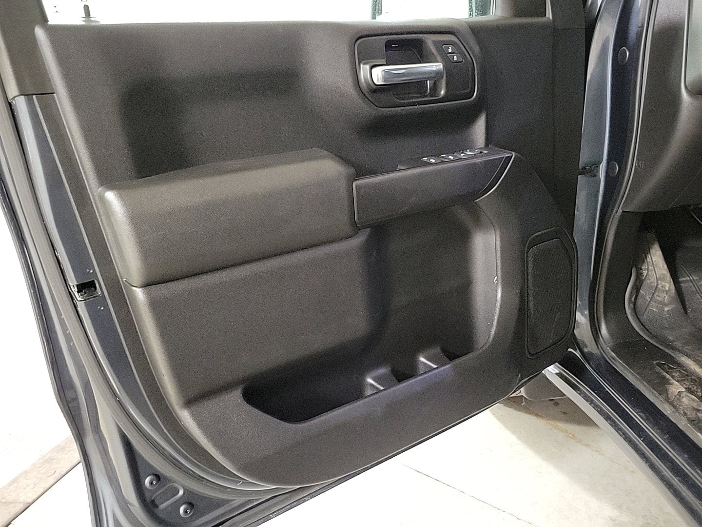 2020 CHEVROLET SILVERADO - Image 20