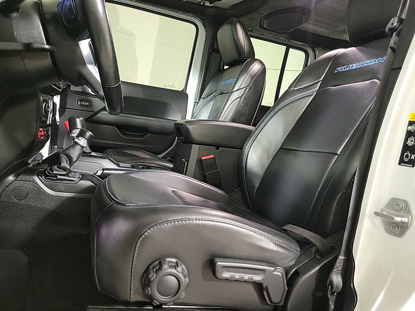 2021 JEEP WRANGLER - Image 12