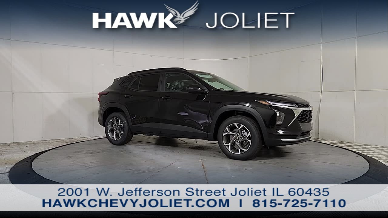 2026 Chevrolet Trax LT - Photo 8