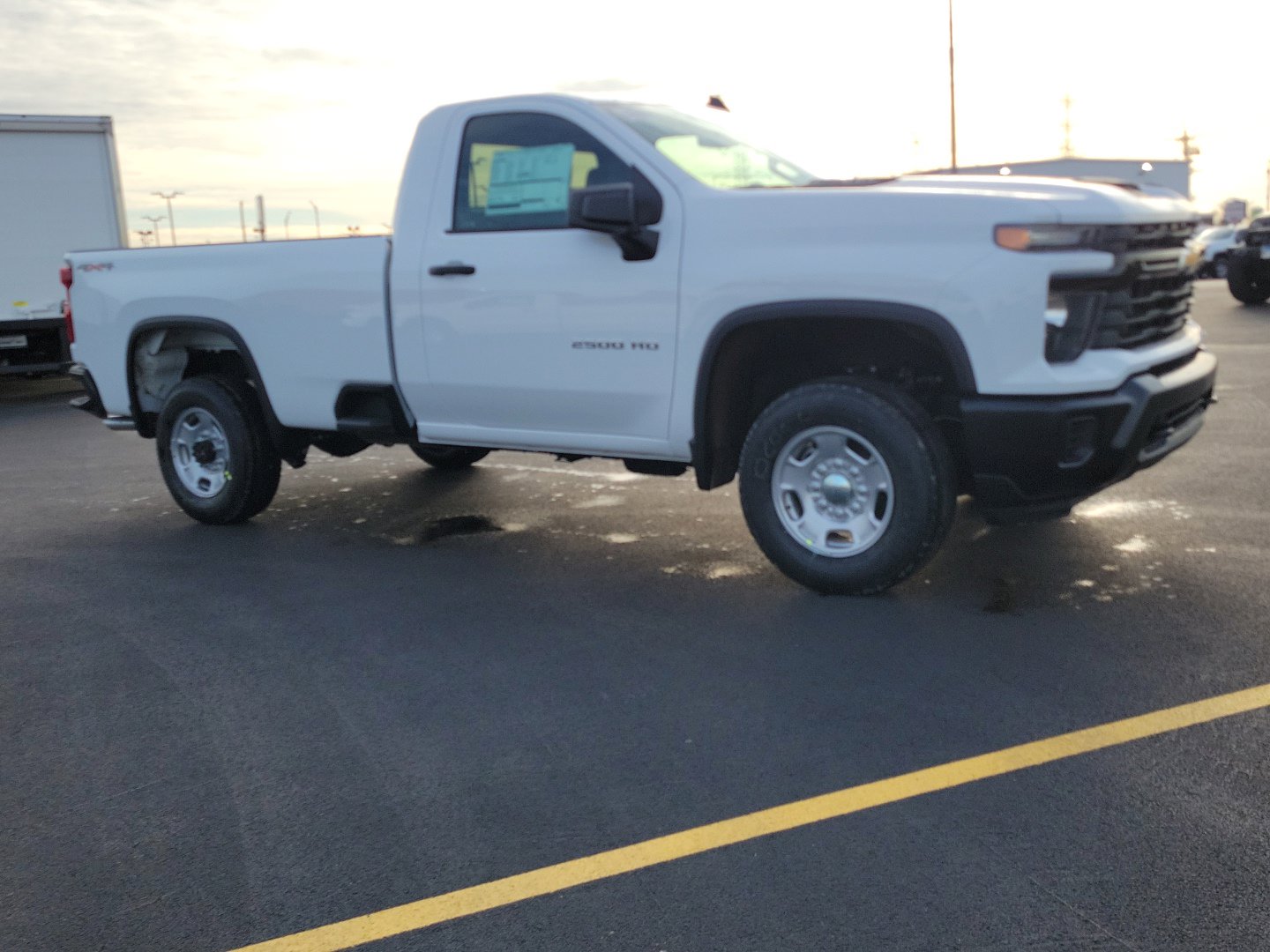 2025 Chevrolet Silverado 2500HD photo 2