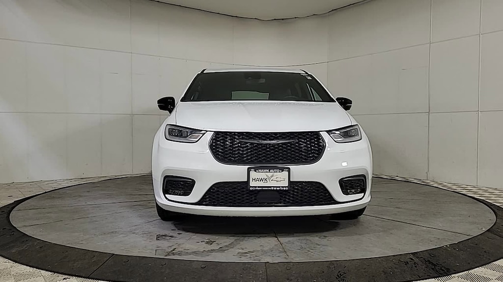 Used 2024 Chrysler Pacifica Hybrid S Appearance Pkg Minivan