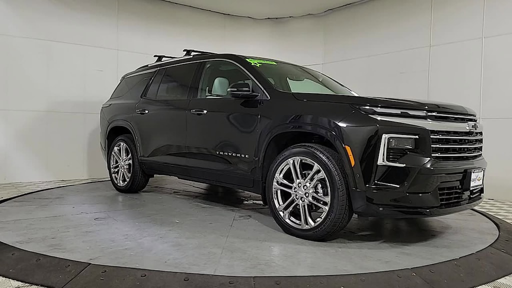 New 2025 Chevrolet Traverse High Country SUV