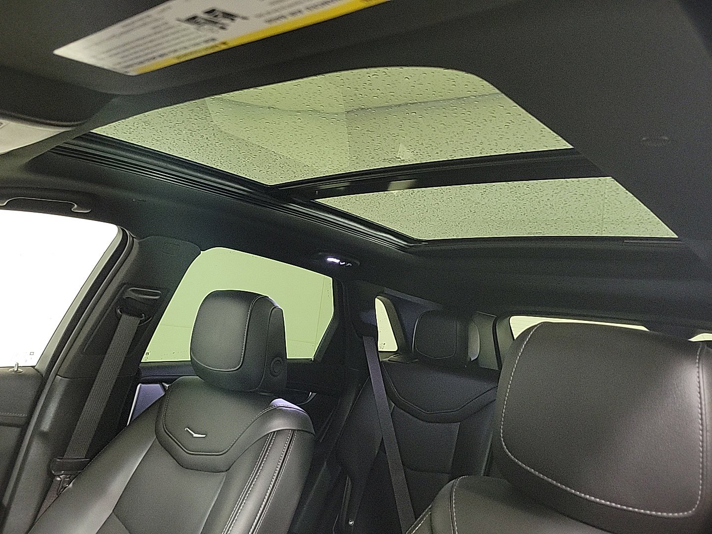 2025 CADILLAC XT5 - Image 14