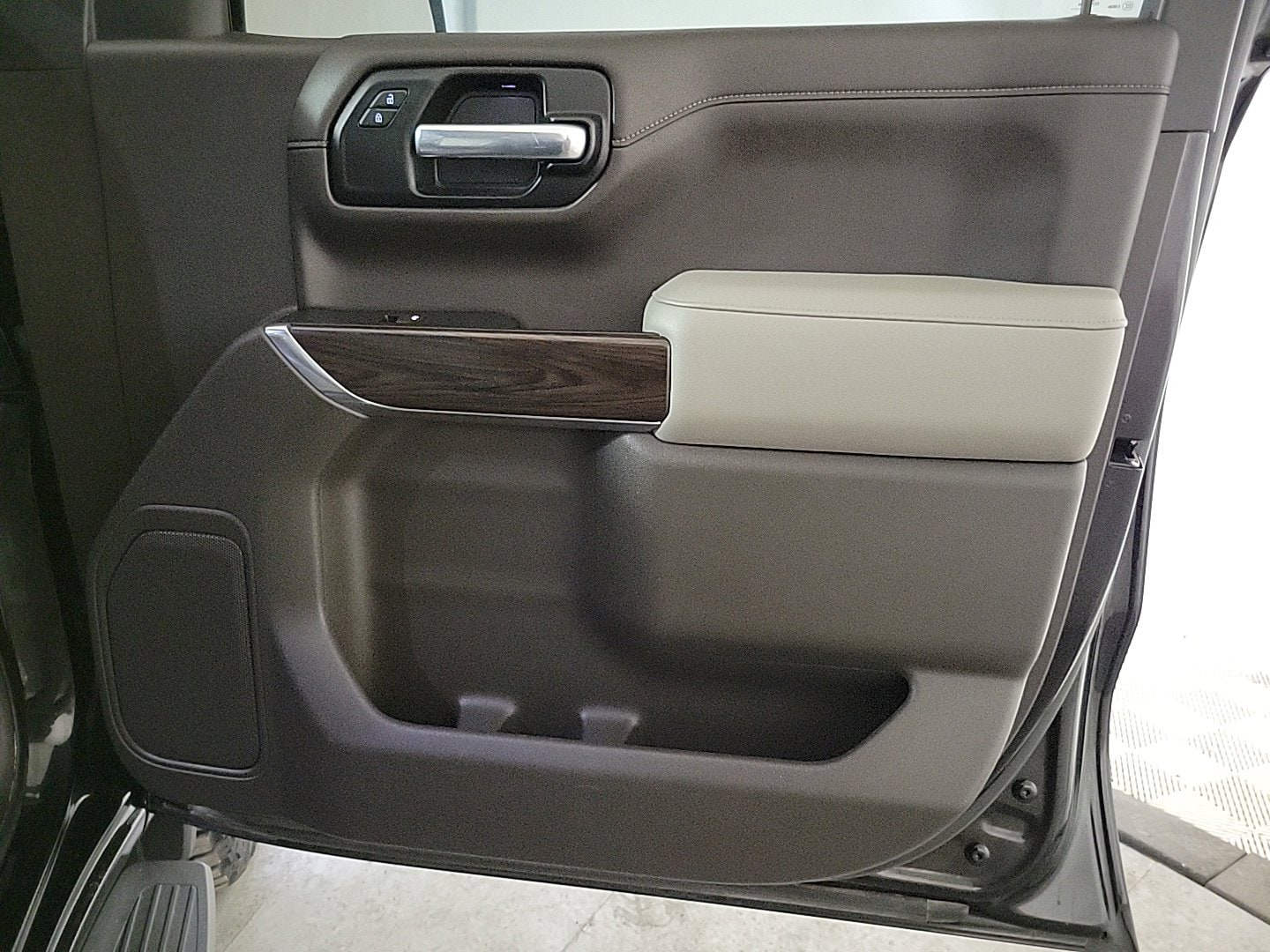 2020 GMC SIERRA - Image 24