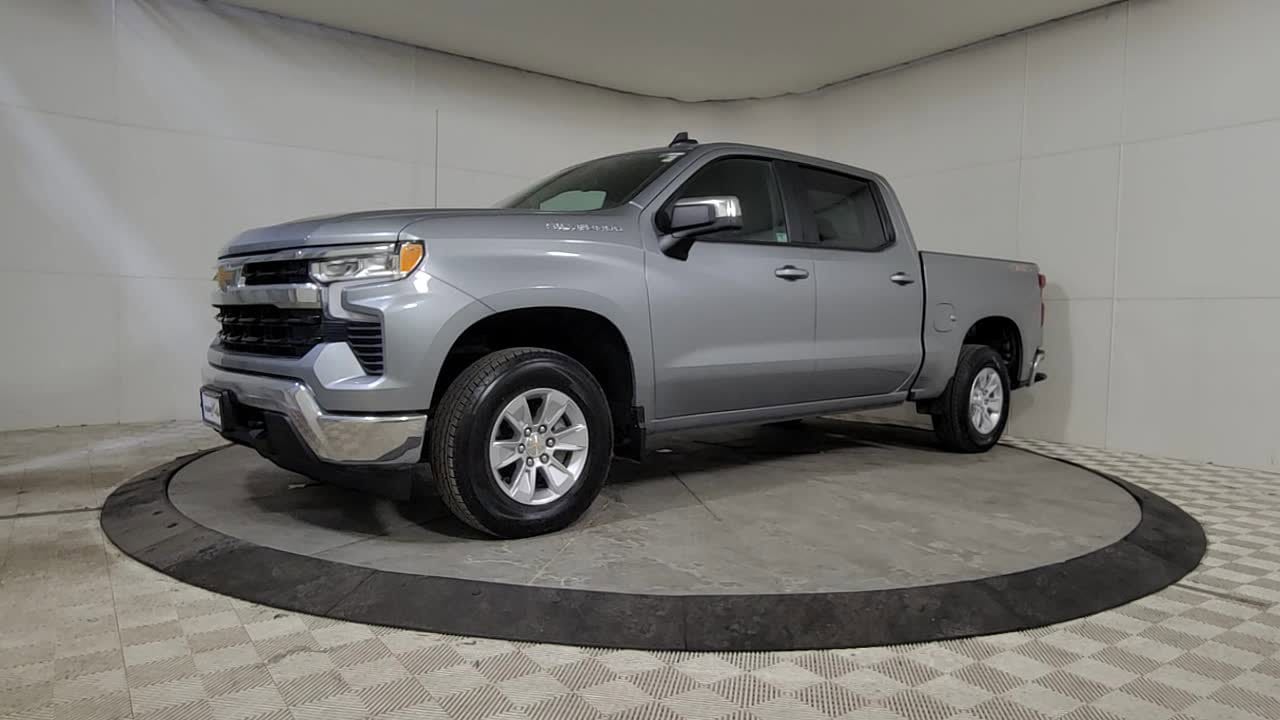 2025 CHEVROLET SILVERADO - Image 3