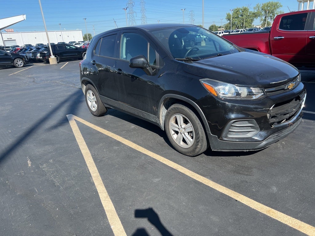 2020 Chevrolet Trax LS photo 4