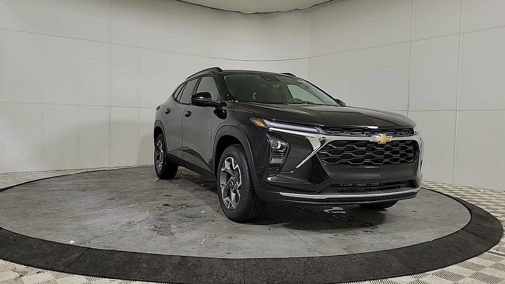 New 2026 Chevrolet Trax LT SUV