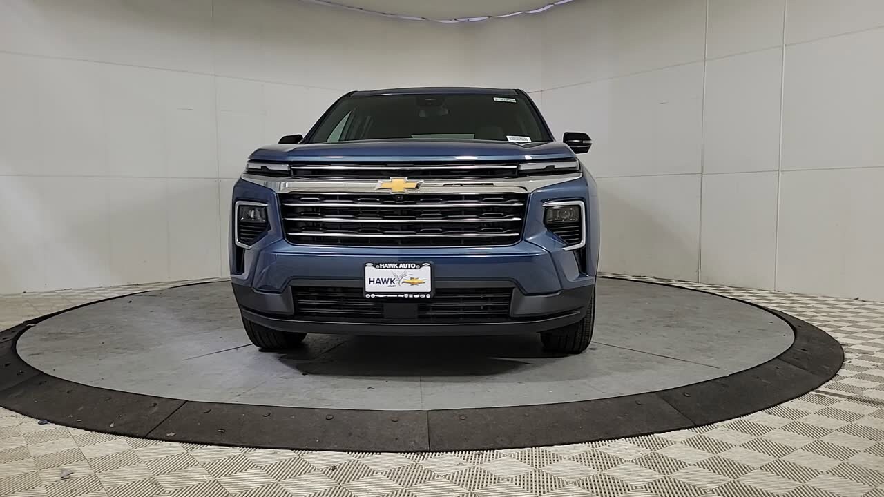 2025 Chevrolet Traverse photo 3