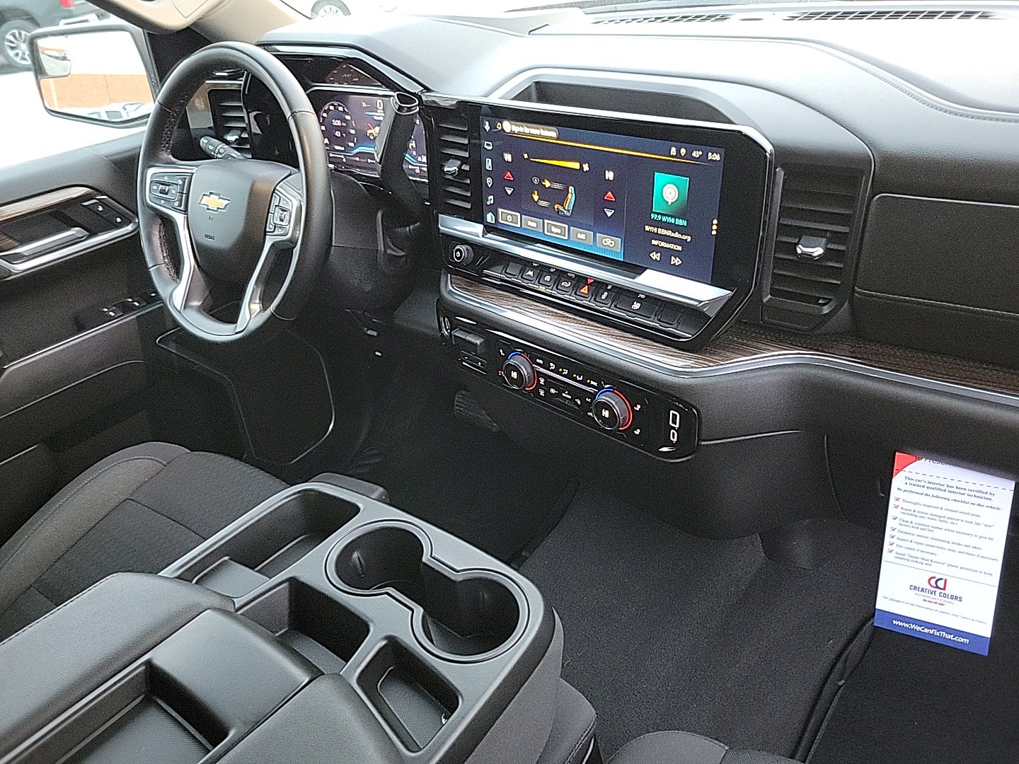 2025 CHEVROLET SILVERADO - Image 26