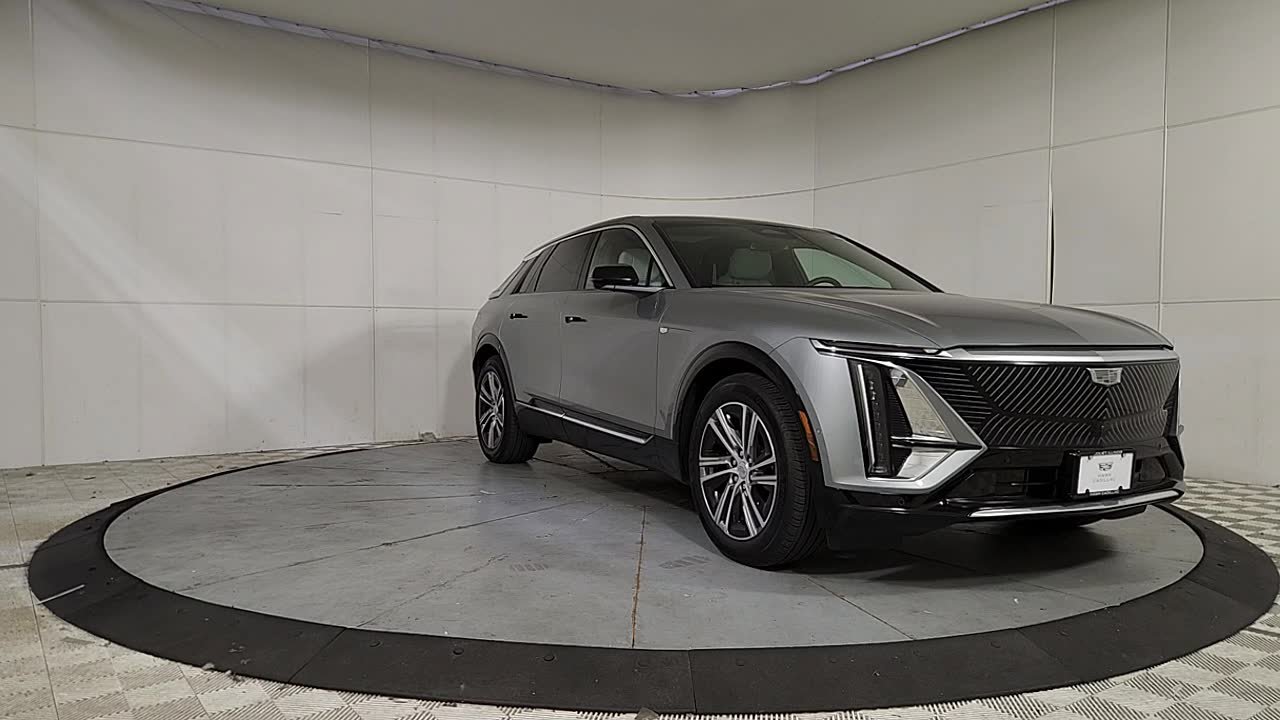 Used 2024 CADILLAC LYRIQ Luxury 1 SUV