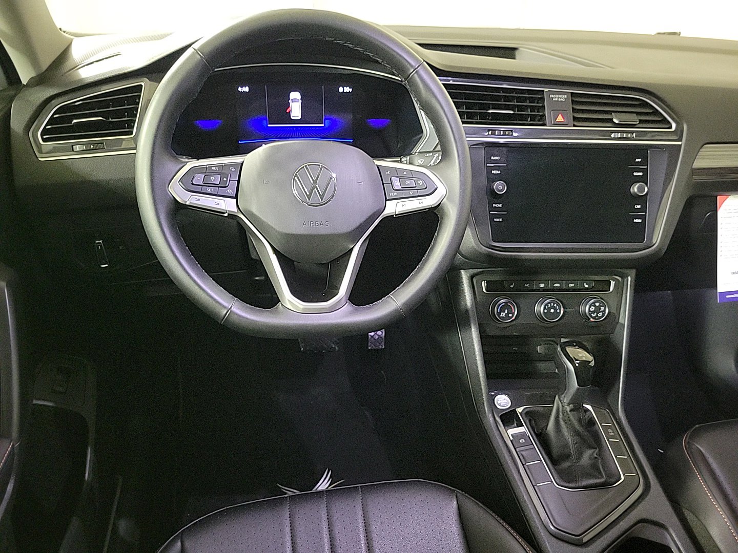 2024 VOLKSWAGEN TIGUAN - Image 17