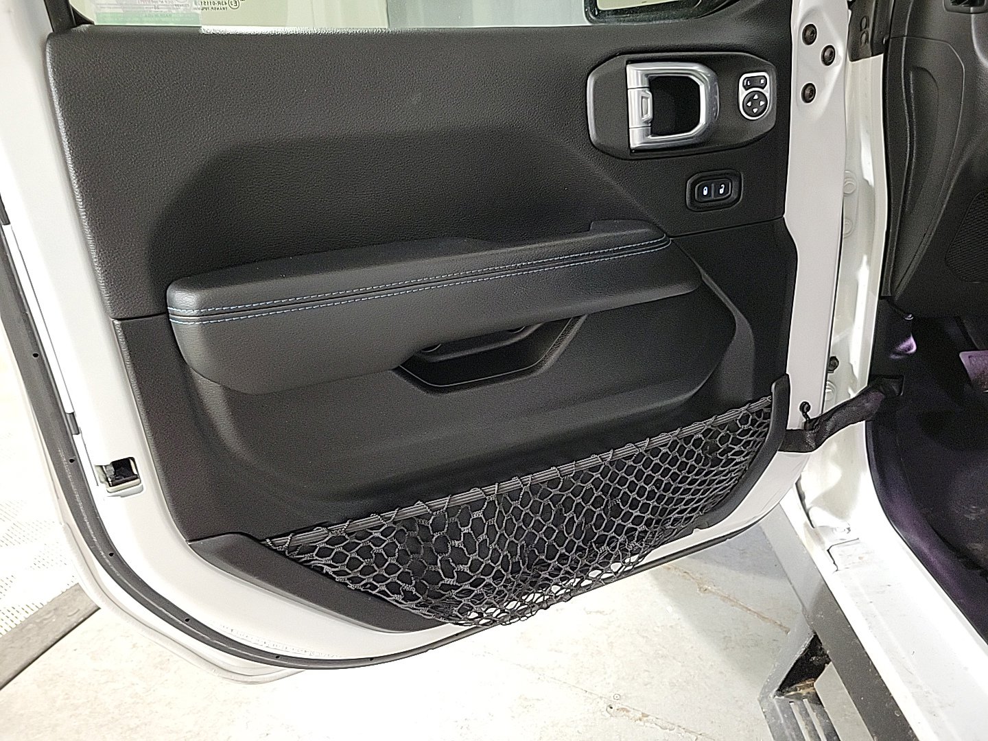 2021 JEEP WRANGLER - Image 22