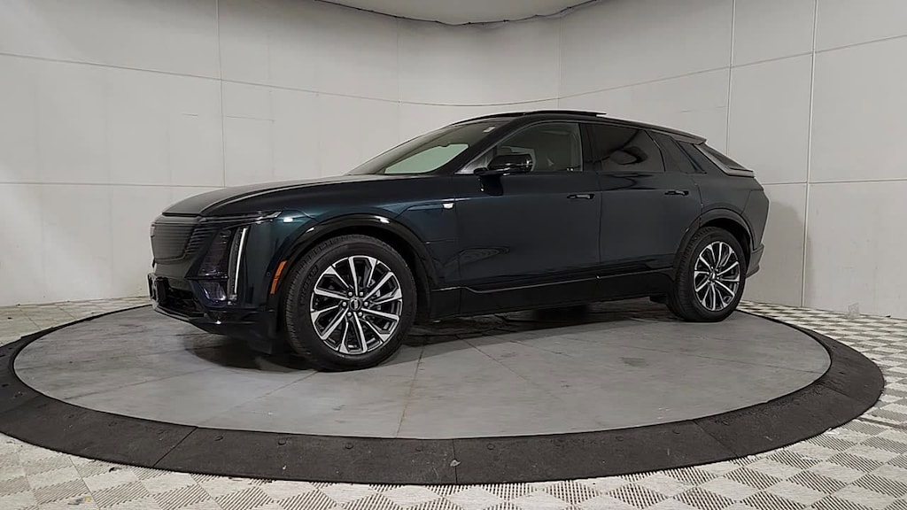 Used 2024 CADILLAC LYRIQ Sport 2 SUV
