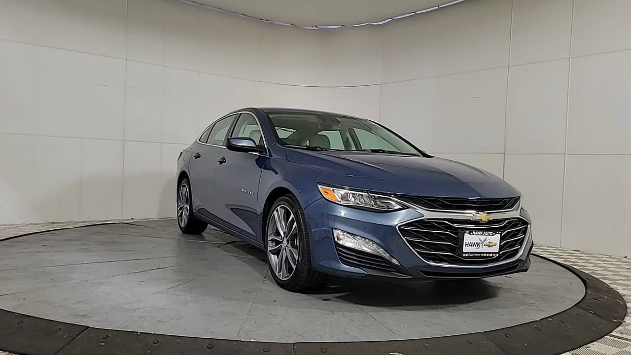 2024 Chevrolet Malibu Premier 2LT photo 2