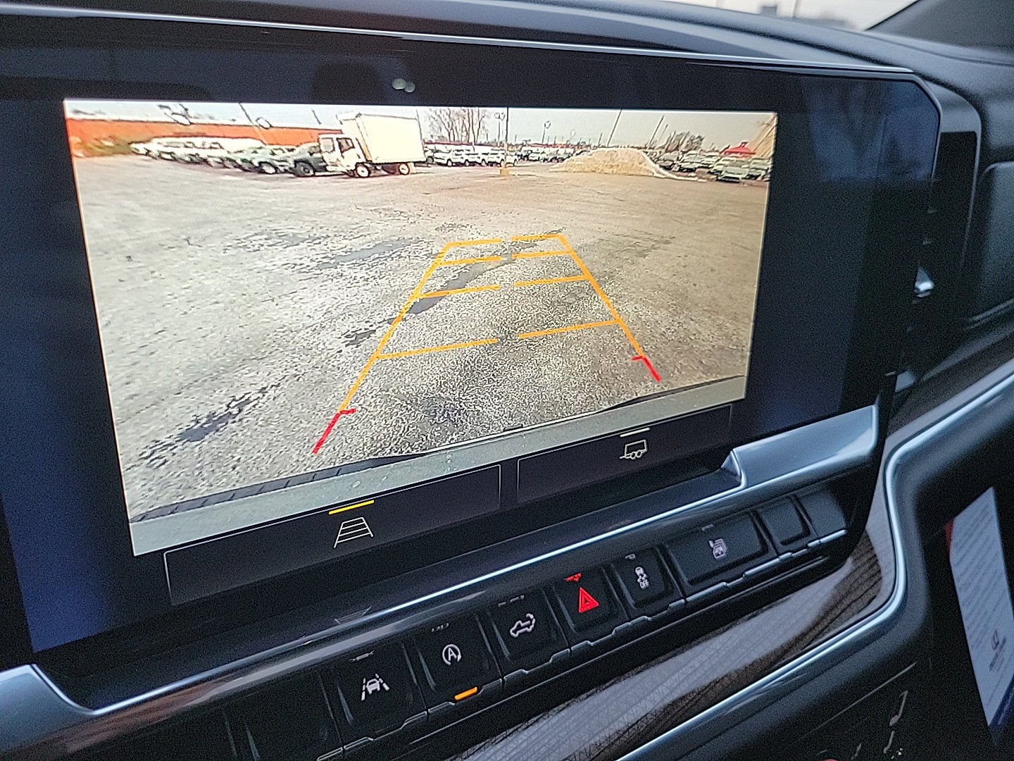 2025 CHEVROLET SILVERADO - Image 20