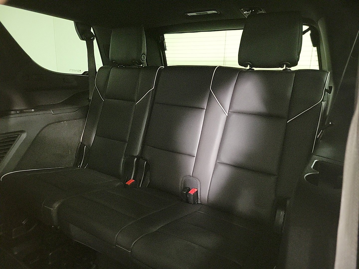 2023 CADILLAC ESCALADE - Image 15