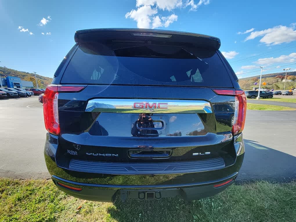 2022 Gmc Yukon XL SLE photo 4